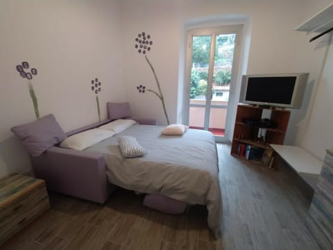 Appartamento Viola Apartment in Pietra Ligure