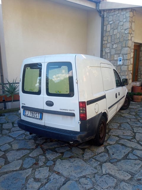 Collina Belvedere, appartamento indipendente in villa Salerno-Capezzano House in Salerno