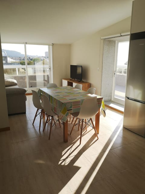 Primera Linea de Playa Samil Costa con Garaje Incluido Apartment in Vigo