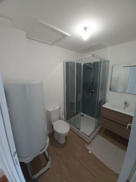 petite maison proche centre ville House in Brittany