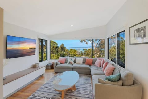 ADS on Collins - 4 bedroom and Pet Friendly House in Merimbula