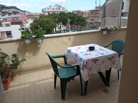 Carmen House Apartment in Grottammare