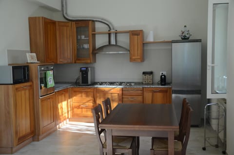 Calicantus bed and breakfast Bed and Breakfast in Albenga