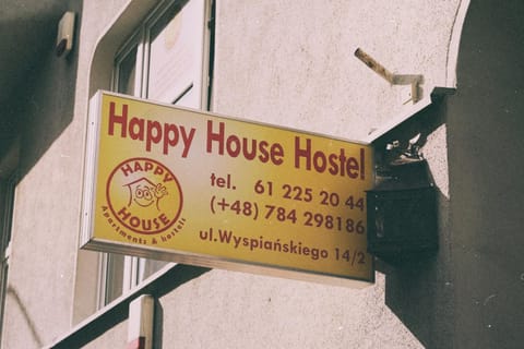 Happy House Hostel Hostal in Poznan