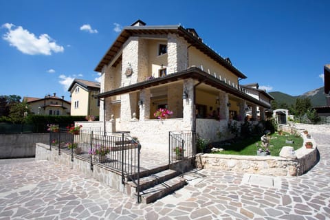 Albergo Ad Astra Bed and Breakfast in Pescasseroli