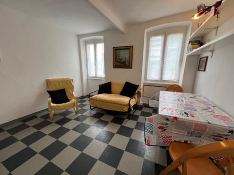 Camogli - "La Casa di Marisa" - Liguria Holidays Apartment in Camogli