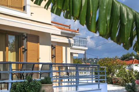 Eleni Suites Methoni House in Messenia