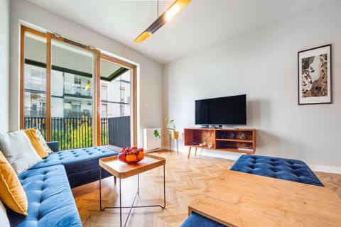 TV and multimedia, Living room