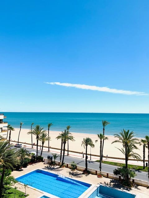 Pool view, Sea view, Swimming pool