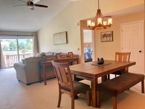 S5 Renovated Bretton Woods Resort condo with beautiful mountain views Fast wifi Copropriété in Bretton Woods