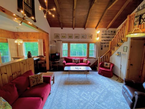 Cannon four bed three bath slopeside home Steps to Mittersill and slopes Haus in Franconia