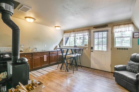 Sunny Muddy Moose Cabin with Fire Pit and Mtn Views! House in Park County