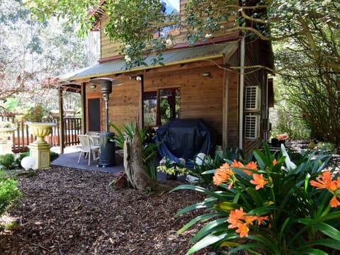 Orange Blossom Retreat Maison in Kangaroo Valley