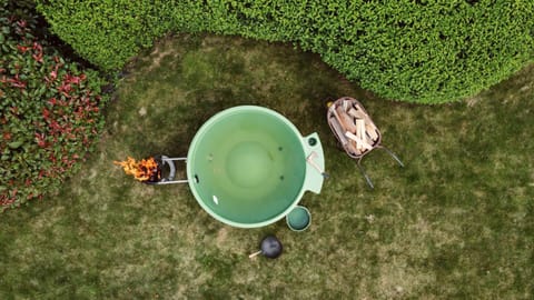 Hot Tub