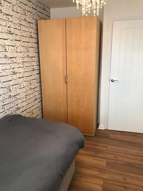 Double room with en-suite. Central for North West Alquiler vacacional in Widnes