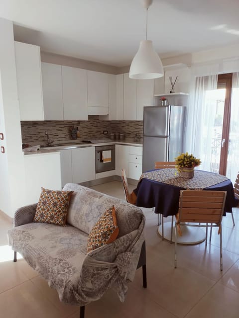 Appartamento “il borgo”, tranquillità e cura a 2 km dal mare Copropriété in San Vito Chietino