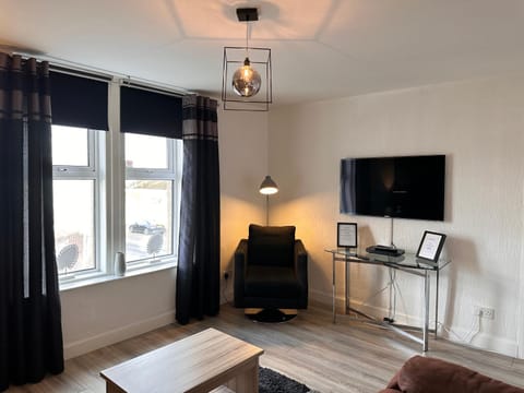 Crown street getaway Apartment in Ayr