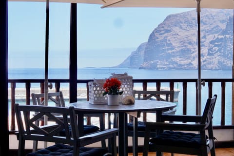 Balcony/Terrace, Balcony/Terrace, Mountain view, Sea view