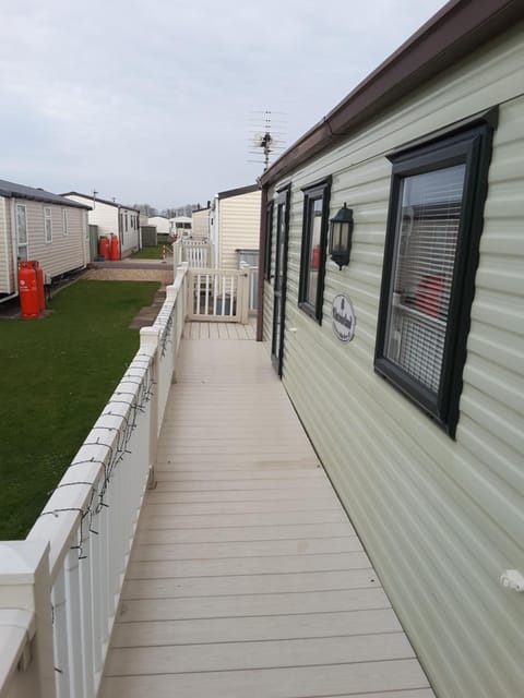 Patio, Balcony/Terrace