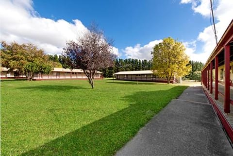 The Station Hotel Parque de campismo /
caravanismo in Jindabyne