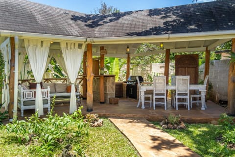 private pool cottage diani beach Chalet in Diani Beach