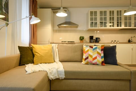 The Comfy Spot - 1 BR-Apartment & Parking Included in North Business Area Condominio in Bucharest