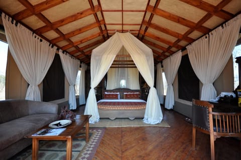 Elephant Rock Luxury Camp Tarangire Luxus-Zelt in Kenya