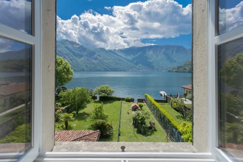 Garden view, Lake view, Mountain view