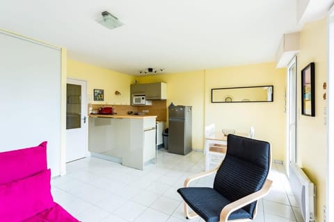 L'Opale - Joli appartement avec jardin et garage Apartment in Dinard