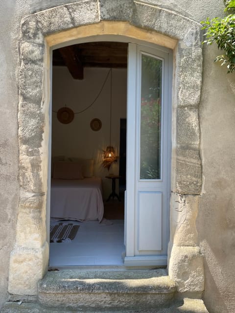 Maison Tara verte au Mas Montredon Bed and Breakfast in Arles