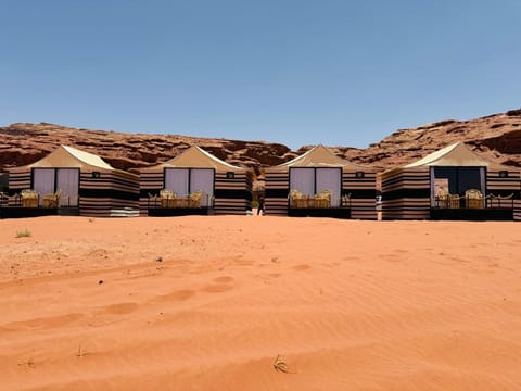 Desert Bedouin adventure Campeggio /
resort per camper in South District