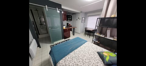 Studio calme brest centre _notre bout du monde Apartment in Brest