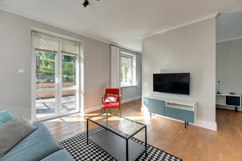 Living room, Area and facilities