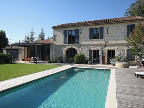 **Charmant Mas Rénové avec Piscine et Jardin au Cœur de la Provence!** - FR-1-599-17 House in Tarascon