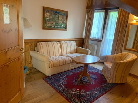 Hotel Lorenzetti Hôtel in Madonna di Campiglio