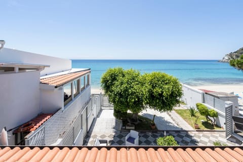 Balcony/Terrace, River view, Sea view