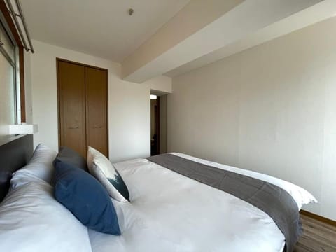 bHOTEL Dai3Himawari - 2BR good for 6PPL overlooking Peace Park with WIFI! Apartment in Hiroshima