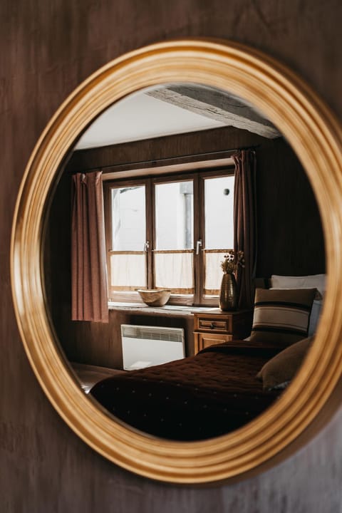 La Petite Ruelle Apartment in Wallonia, Belgium