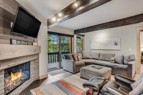 Interlude Condominiums 2-Bedroom Unit 101 House in Snowmass Village