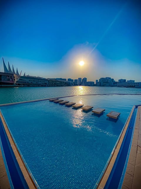 Natural landscape, Lake view, Swimming pool, Sunrise, Sunset