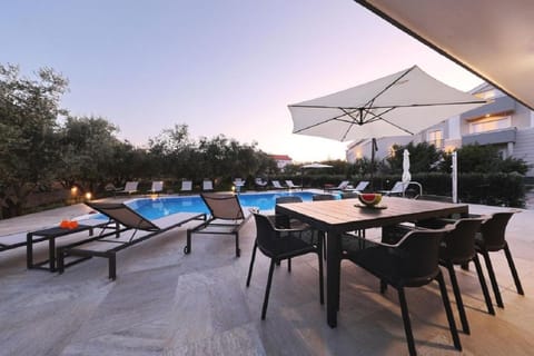 Villa Villa Milka - heated pool House in Zadar County