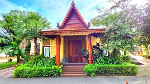 Try Palace Resort Sihanoukville Resort in Sihanoukville