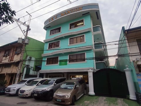 Mint Homes in CEV Mansion Eigentumswohnung in Manila City
