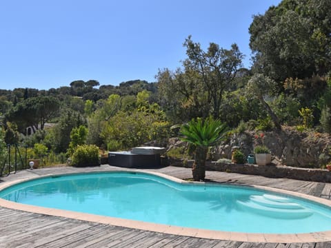 Vue Jardin House in Grimaud