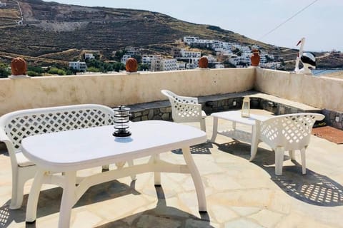 Villa Christina House in Kea-Kythnos