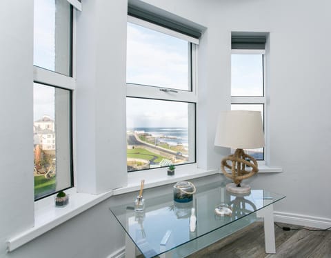 Living room, Sea view