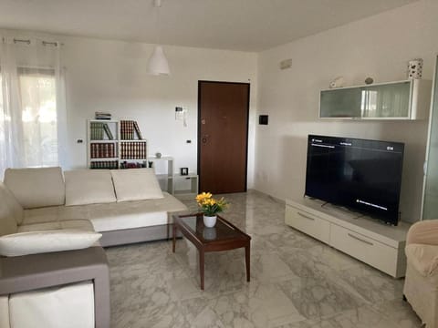 Communal lounge/ TV room, Seating area