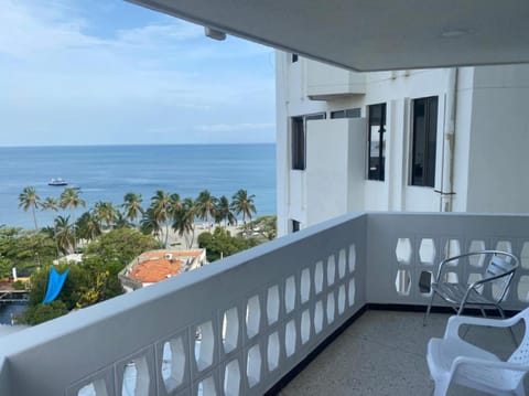 Natural landscape, Balcony/Terrace, Sea view