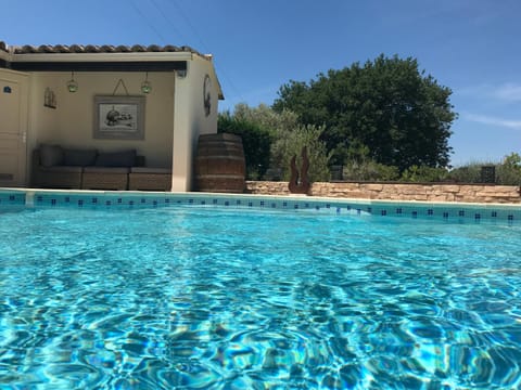 Villa climatisée avec piscine Villa in Pont-Saint-Esprit