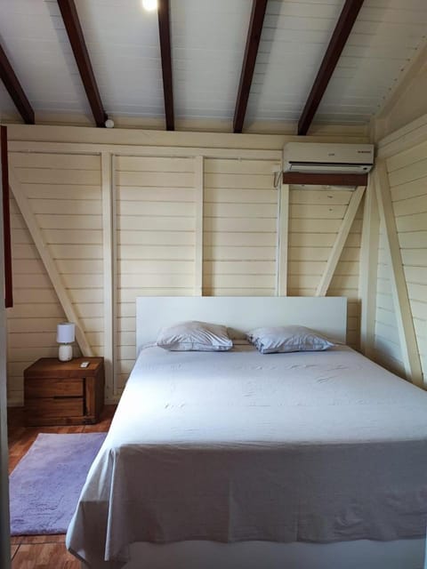 Property building, Photo of the whole room, Bedroom